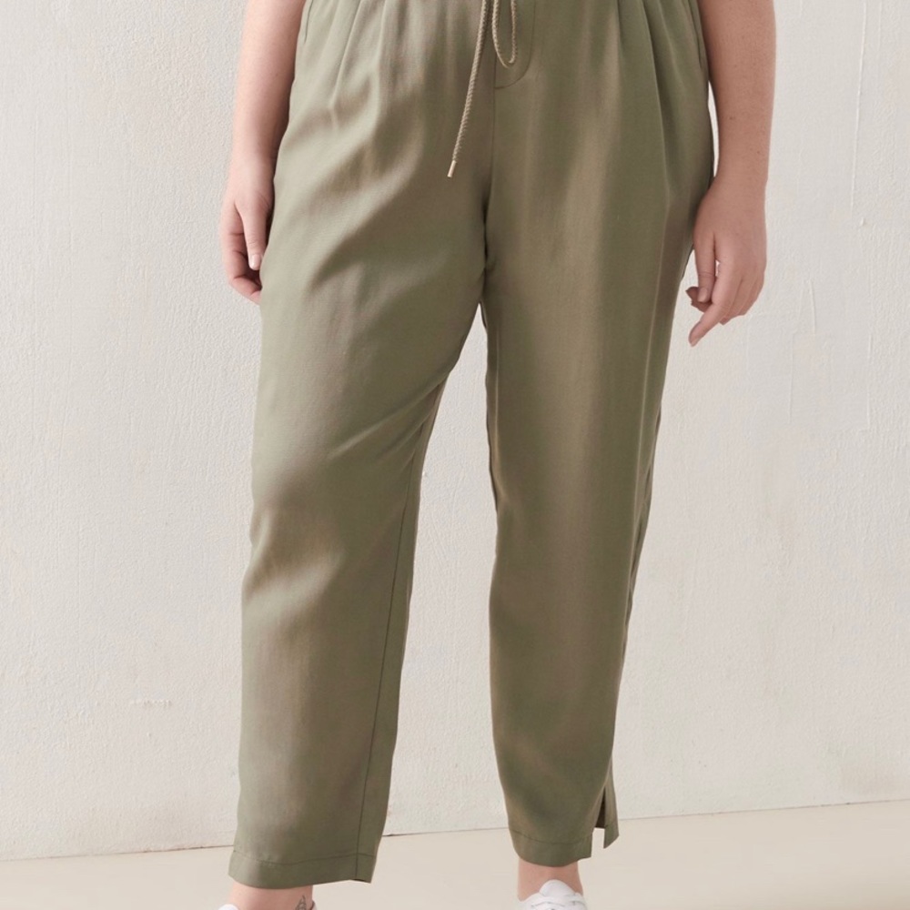 Solid Ankle Length Jogger Pant